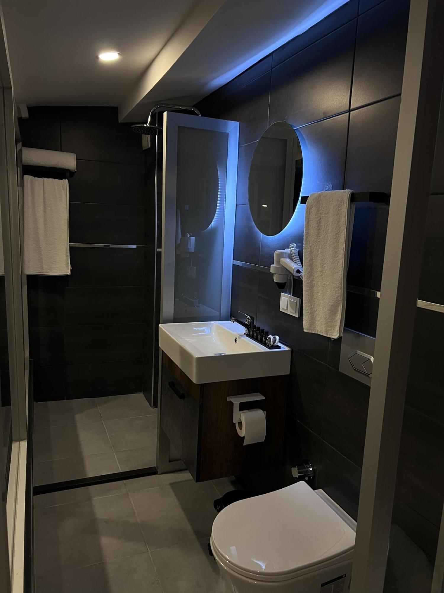 Otel Womco Butik *
